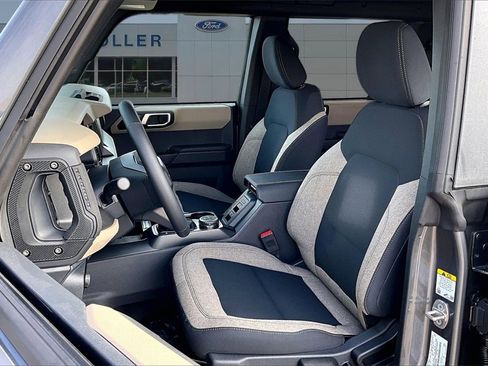 New 2025 Ford Bronco Big Bend image 26