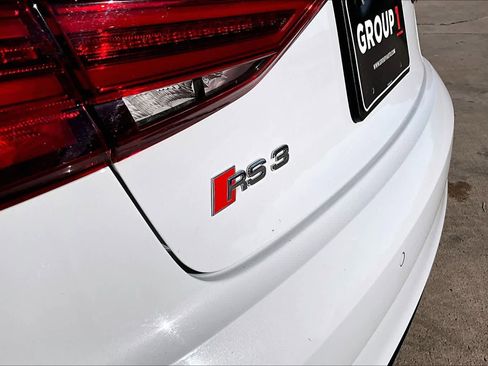 Used 2018 Audi RS 3 w/ Dynamic Plus Package image 9