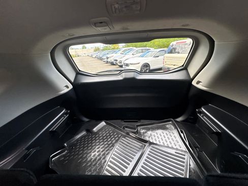 Used 2020 Nissan Rogue S w/ Special Edition Package image 37