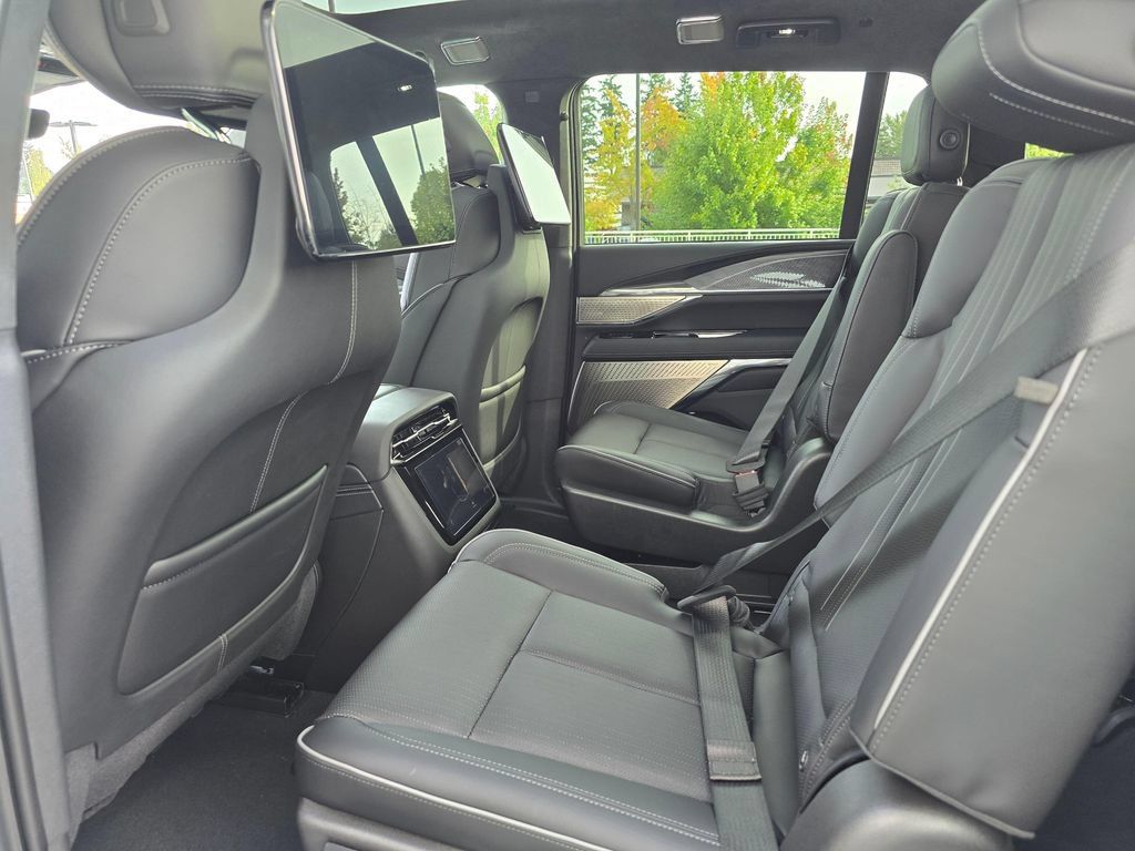 New 2026 Cadillac Escalade IQ Sport 2 AWD/4WD image 19