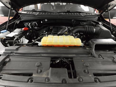 Used 2018 Ford F150 XLT w/ Equipment Group 302A Luxury image 38