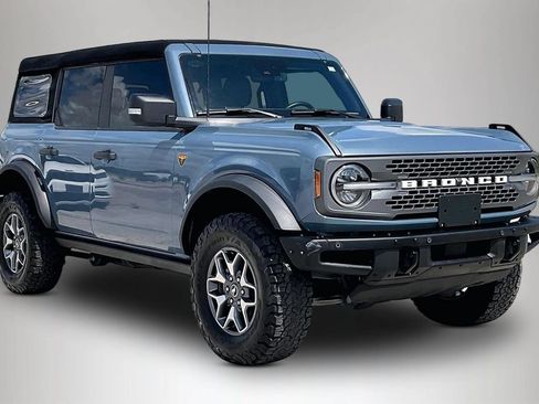 Used 2024 Ford Bronco Badlands AWD/4WD image 1