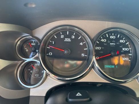 Used 2013 GMC Sierra 2500 SLE w/ SLE Preferred Package image 24