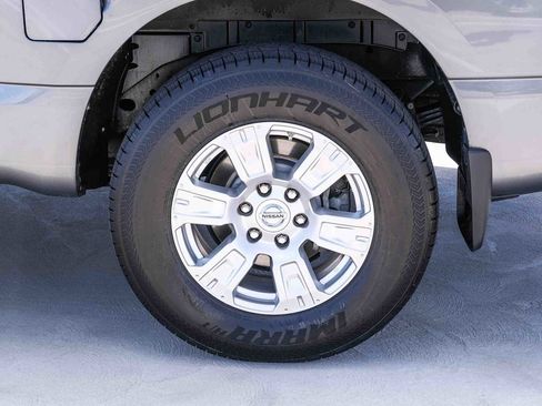 Used 2018 Nissan Titan S w/ S Utility Package AWD/4WD image 9