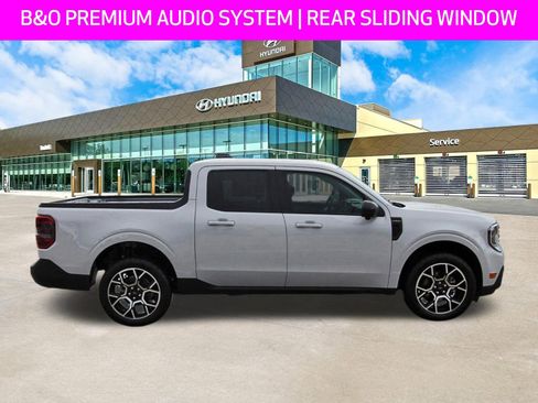 Used 2025 Ford Maverick Lariat AWD/4WD image 4