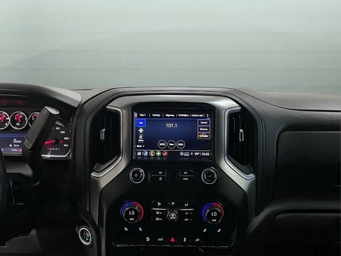 Used 2021 Chevrolet Silverado 1500 LT Trail Boss w/ Convenience Package II AWD/4WD image 22