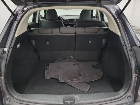 Certified 2022 Honda HR-V LX image 10