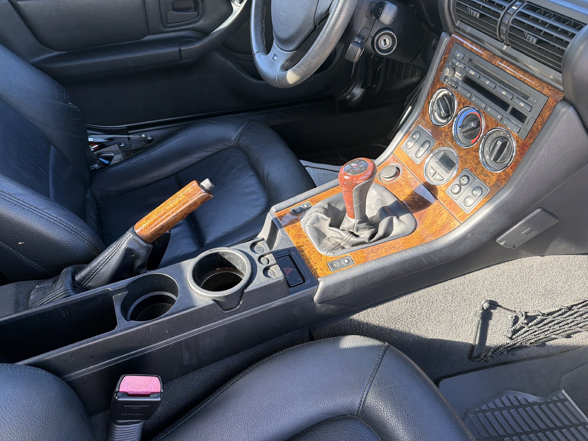 Used 2001 BMW Z3 2.5i RWD image 17