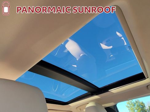 Used 2019 Chrysler 300 Touring L w/ Quick Order Package 22F image 28