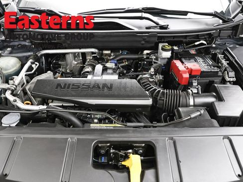 Used 2024 Nissan Rogue S AWD/4WD image 7