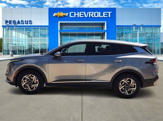 Used 2024 Kia Sportage LX FWD video 3
