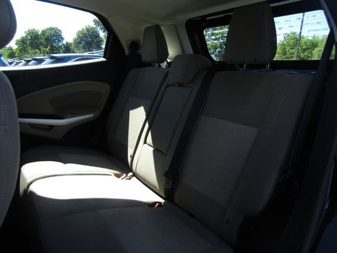 Used 2020 Ford EcoSport S FWD image 19