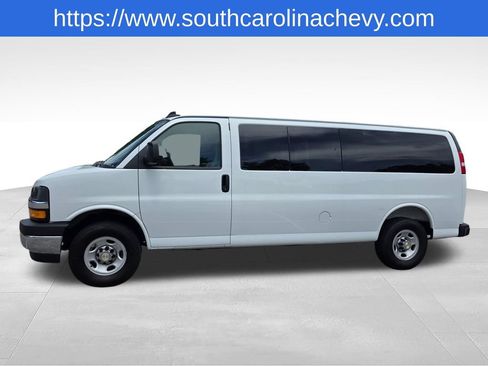 Used 2025 Chevrolet Express 3500 LT w/ LT Preferred Equipment Group RWD image 33