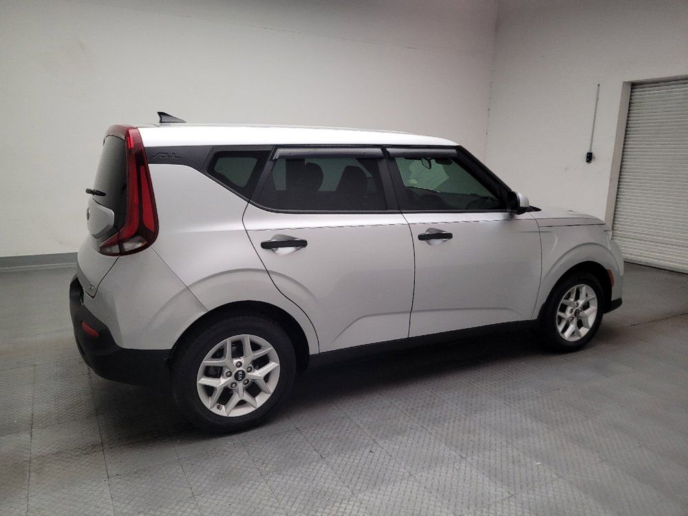 Used 2020 Kia Soul S FWD image 10