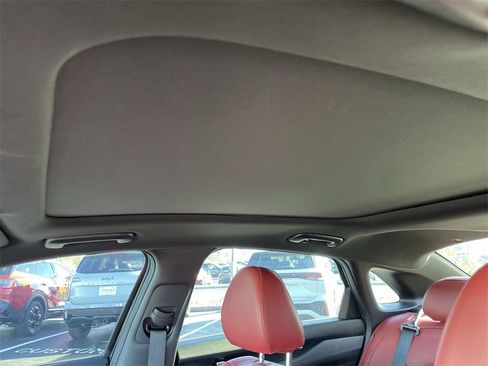 Used 2024 Kia K5 GT-Line image 10