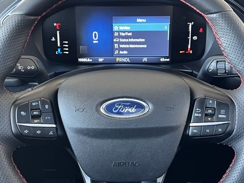 Used 2024 Ford Escape ST-Line w/ Tech Pack #1 AWD/4WD image 29