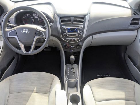 Used 2016 Hyundai Accent SE image 15