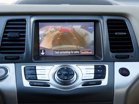 Used 2013 Nissan Murano SL w/ Navigation Pkg image 38