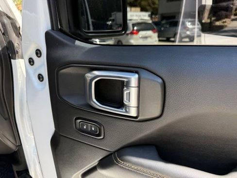Used 2024 Jeep Wrangler Unlimited Rubicon 392 AWD/4WD image 96