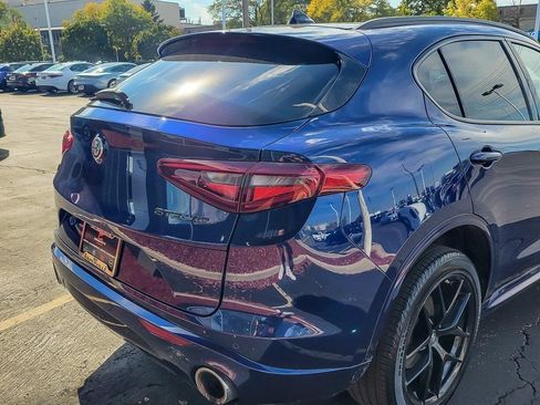 Used 2021 Alfa Romeo Stelvio Ti w/ Nero Edizione image 6