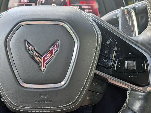 Used 2025 Chevrolet Corvette Stingray Preferred Cpe w/ Z51 Performance Package RWD image 15