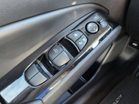 Certified 2024 Nissan Altima 2.5 SR w/ SR Premium Package image 25