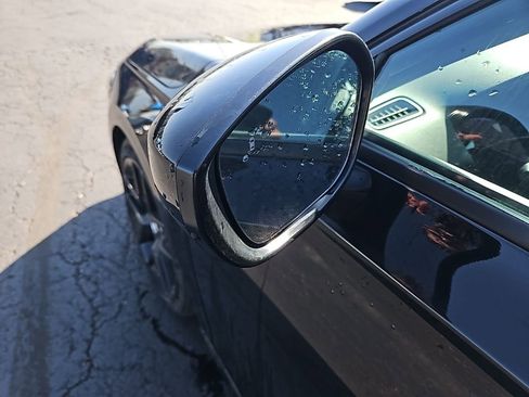 Used 2025 Honda Civic Sport image 9