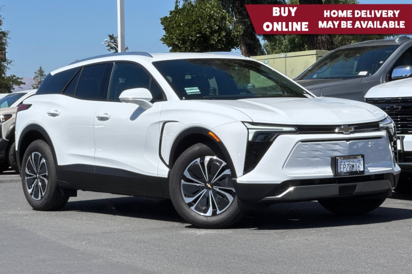 Used 2026 Chevrolet Blazer EV LT FWD image 1