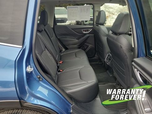 Used 2024 Subaru Forester Touring w/ Pop Package 2 image 17