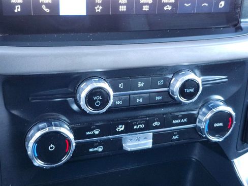 Used 2024 Ford F150 XLT w/ Mobile Office Package image 22