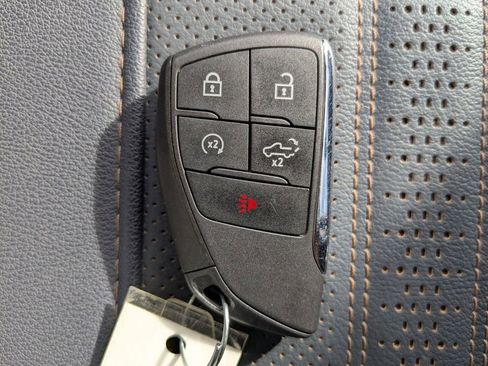 Used 2025 Chevrolet Silverado 2500 High Country w/ High Country Premium Package image 32