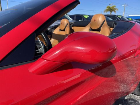 Used 2017 Ferrari California T image 30