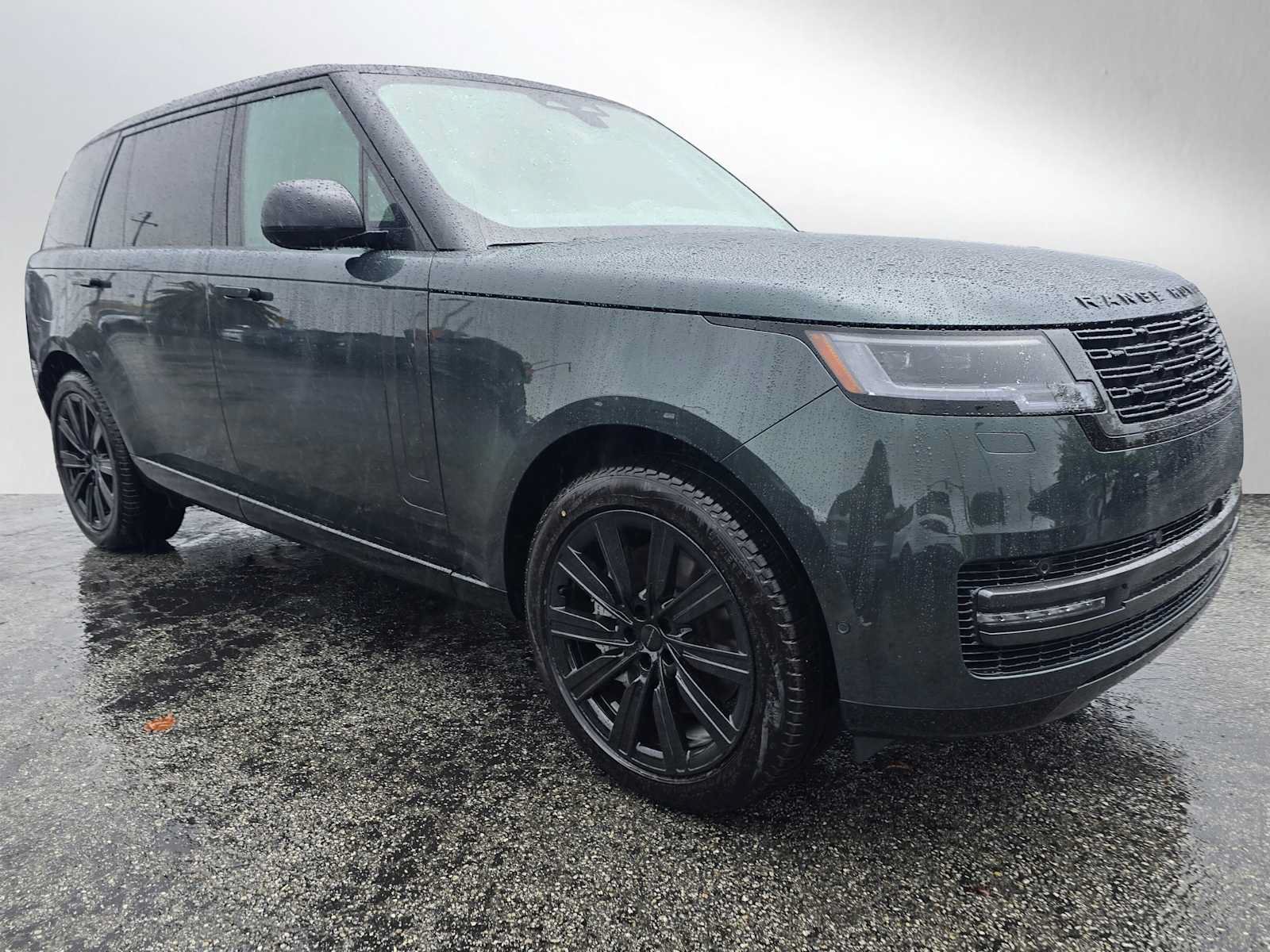 New 2026 Land Rover Range Rover Long Wheelbase SE AWD/4WD image 7