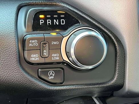 Used 2022 RAM 1500 Big Horn image 22