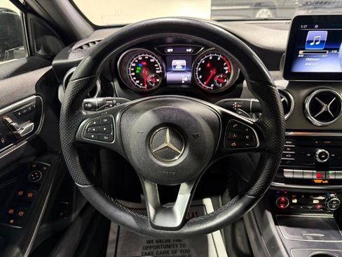 Used 2020 Mercedes-Benz GLA 250 image 24