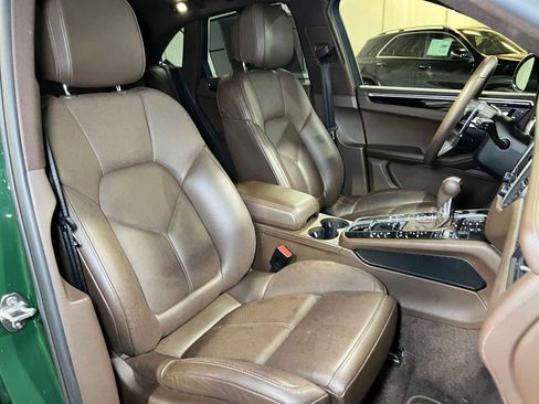 Used 2018 Porsche Macan image 13