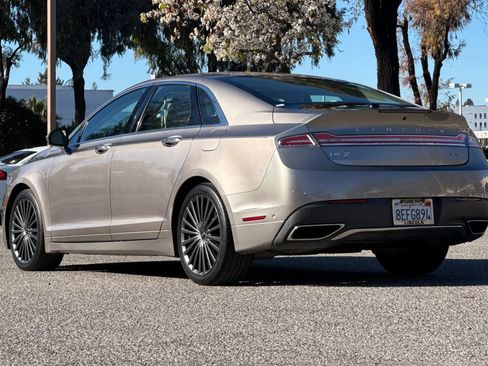 Used 2018 Lincoln MKZ Reserve w/ Luxury Package image 6