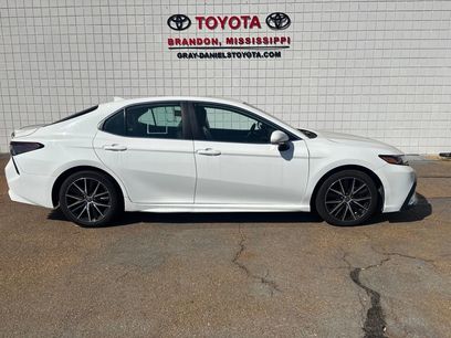 Used 2023 Toyota Camry SE