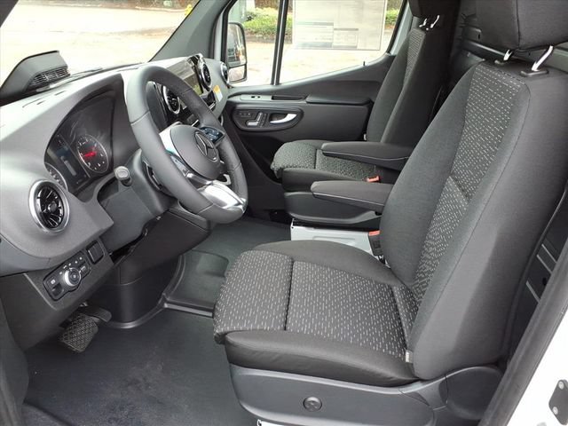 New 2026 Mercedes-Benz Sprinter 2500 image 15