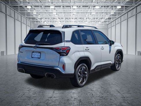 Certified 2025 Subaru Forester Limited w/ Popular Package #1 AWD/4WD image 5