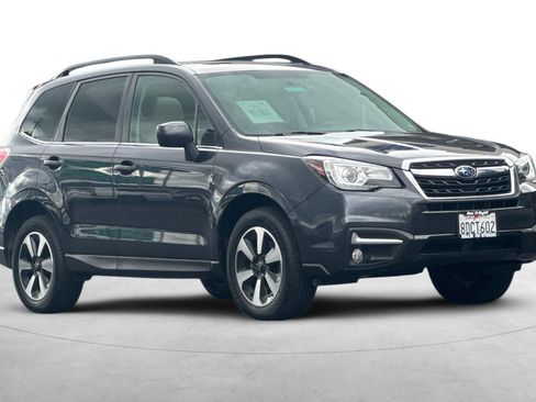 Used 2018 Subaru Forester 2.5i Limited AWD/4WD image 8