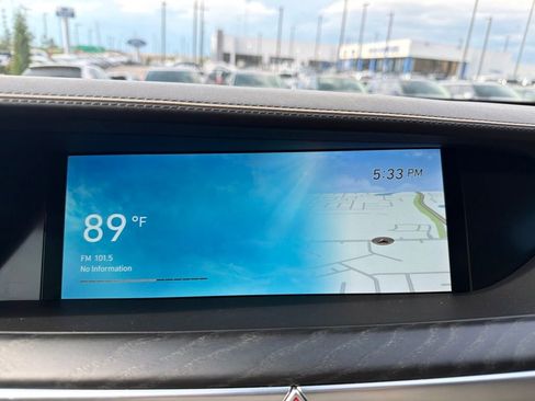 Used 2022 Genesis G90 5.0 Ultimate RWD image 15