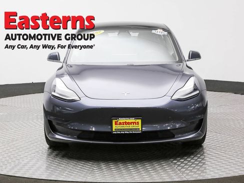 Used 2019 Tesla Model 3 Long Range image 2