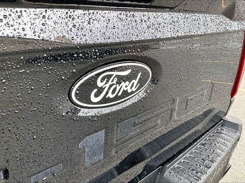 Used 2025 Ford F150 Lariat w/ Equipment Group 501A Mid image 31