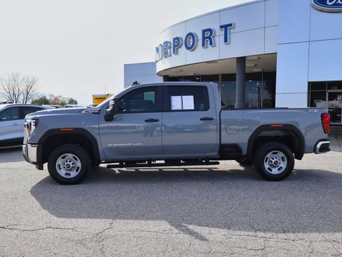 Used 2024 GMC Sierra 2500 Pro w/ 1SA Pro Safety Plus Package image 2