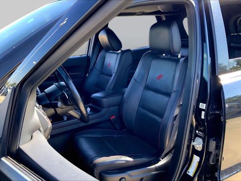 Used 2023 Dodge Durango GT RWD image 8