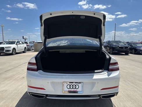 Used 2022 Genesis G80 2.5T w/ Prestige Package AWD/4WD image 9