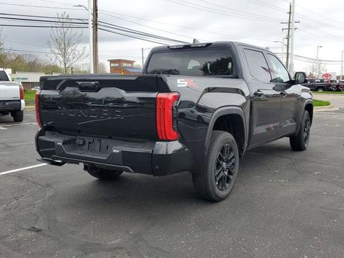 New 2026 Toyota Tundra SR5 AWD/4WD image 4