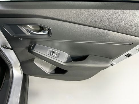 Used 2025 Honda Accord SE image 29