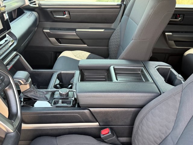 Used 2026 Toyota Tundra SR5 w/ SR5 Convenience Package AWD/4WD image 12